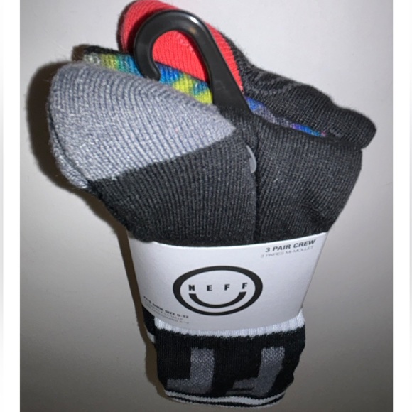 Neff Crew Socks 3 Pair Men 6-12 Multicolor w Peace & Mixed Logos Skate BMX Ride - Picture 11 of 11